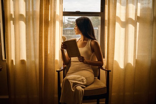 10 Signs You're a Quiet Girlie (And Why That's Your Superpower)
